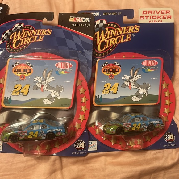 Jeff Gordon collectible cars,over 20 years old - Picture 4 of 8